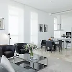 Park Residences Apartment *