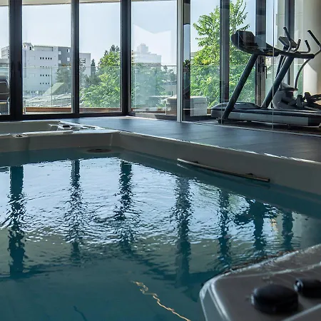 Park Residences Апартаменти
