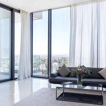 Park Residences ニコシア