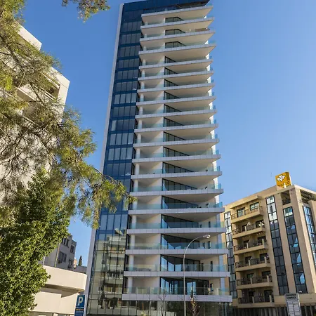 Park Residences ニコシア