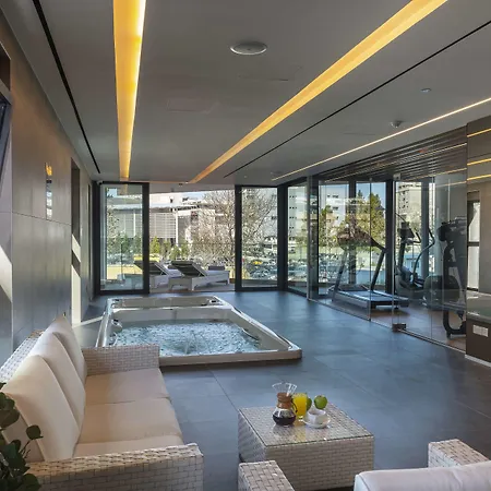 アパート Park Residences ニコシア