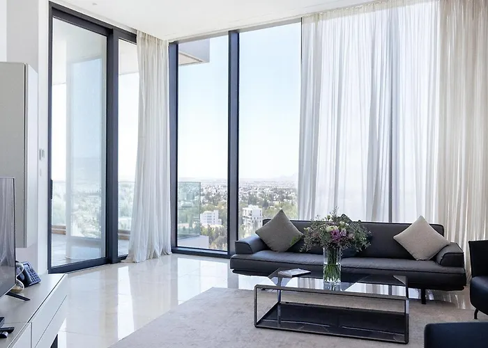 Park Residences ニコシア