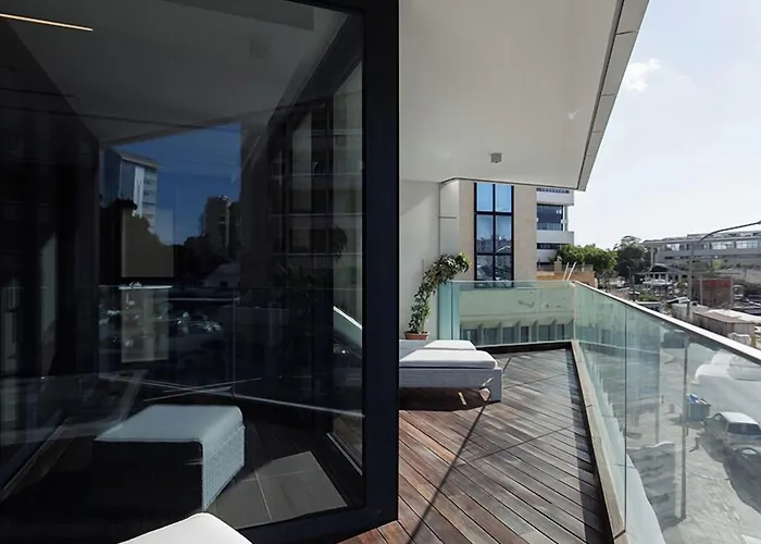 Park Residences ニコシア